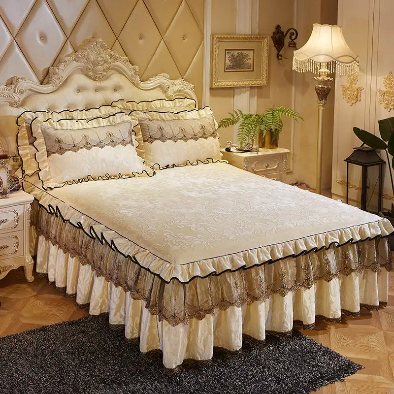 3 Pcs Bedspread on Bed Luxury Lace Bed Skirt Thicken Beautiful Bed Linen Cal Bedding Sheets Home Bedspreads Queen/King Size