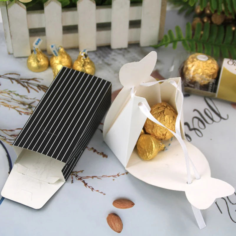 50/100pcs Bride And Groom Wedding Favor And Gifts Bag Candy Box DIY With Ribbon Wedding Decoration Souvenirs Party Supplies