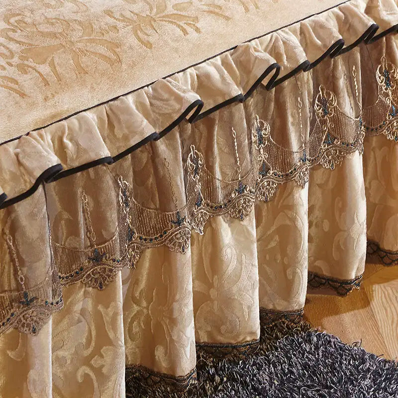 3 Pcs Bedspread on Bed Luxury Lace Bed Skirt Thicken Beautiful Bed Linen Cal Bedding Sheets Home Bedspreads Queen/King Size