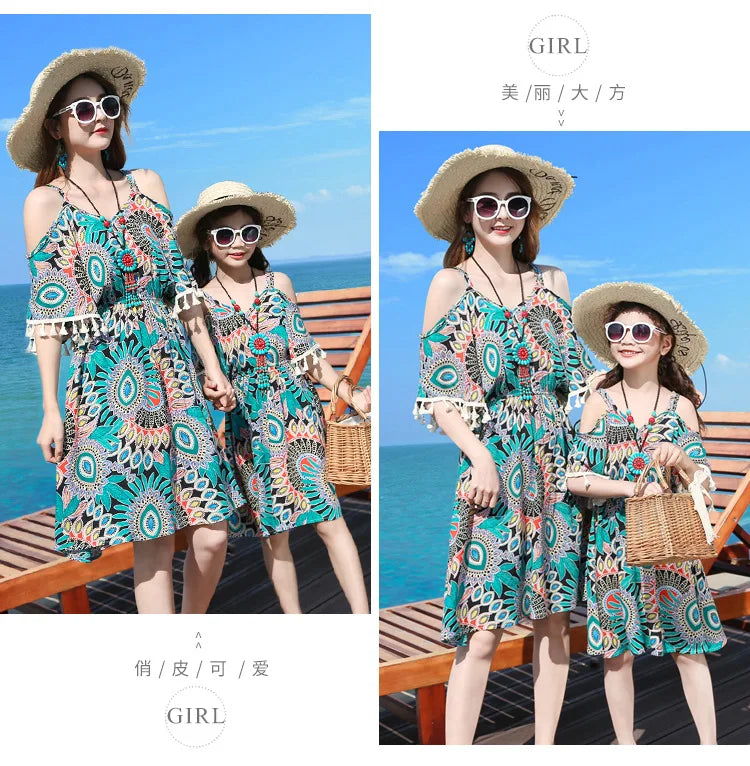 Family Matching Outfits Summer Beach Mother Daughter Floral Dresses Dad Son Cotton T-shirt & Shorts Couple Outfit Seaside