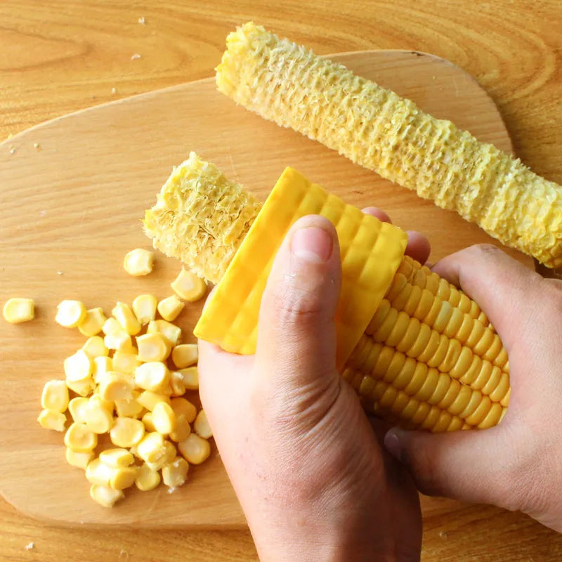 Quick Corn Thresher with Stainless Steel Blades Slicer Peeler Corn Cob Splitter Stripper Cutter Removing Kernels Kitchen Gadgets