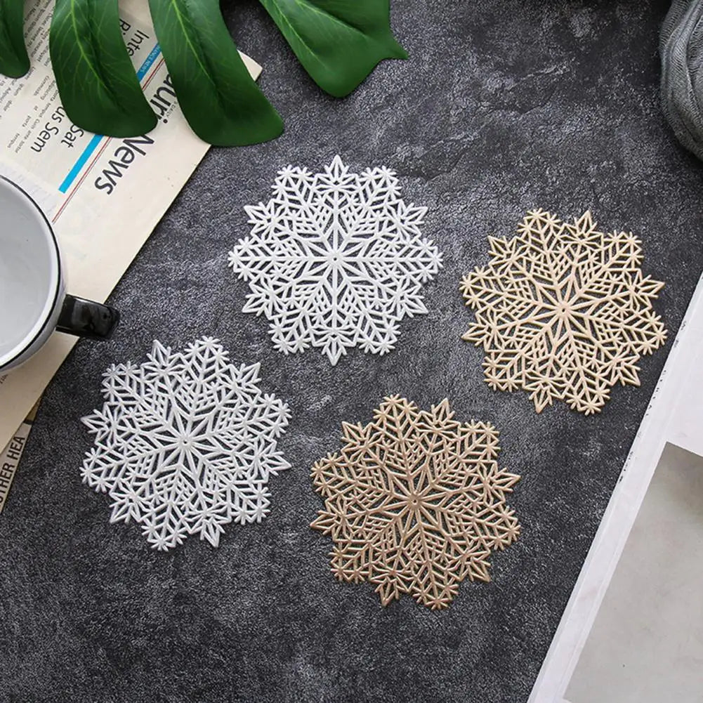 Non-slip Placemat Table Protection Mat Decorative Christmas Snowflake Cup Coaster Non-slip Hollow-out Design for Table Mat