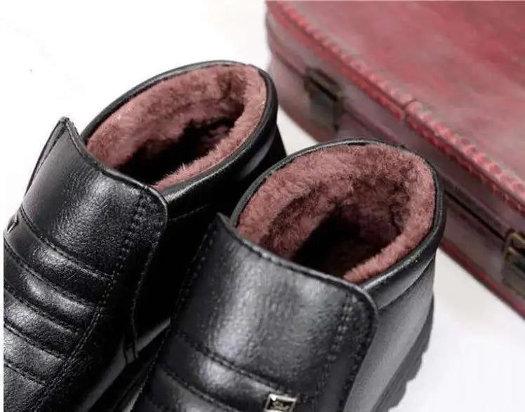 Waterproof Men's Casual Leather Shoes Flannel High Top Slip-on Male Casual Shoes Rubber Warm Winter Shoes for Mens