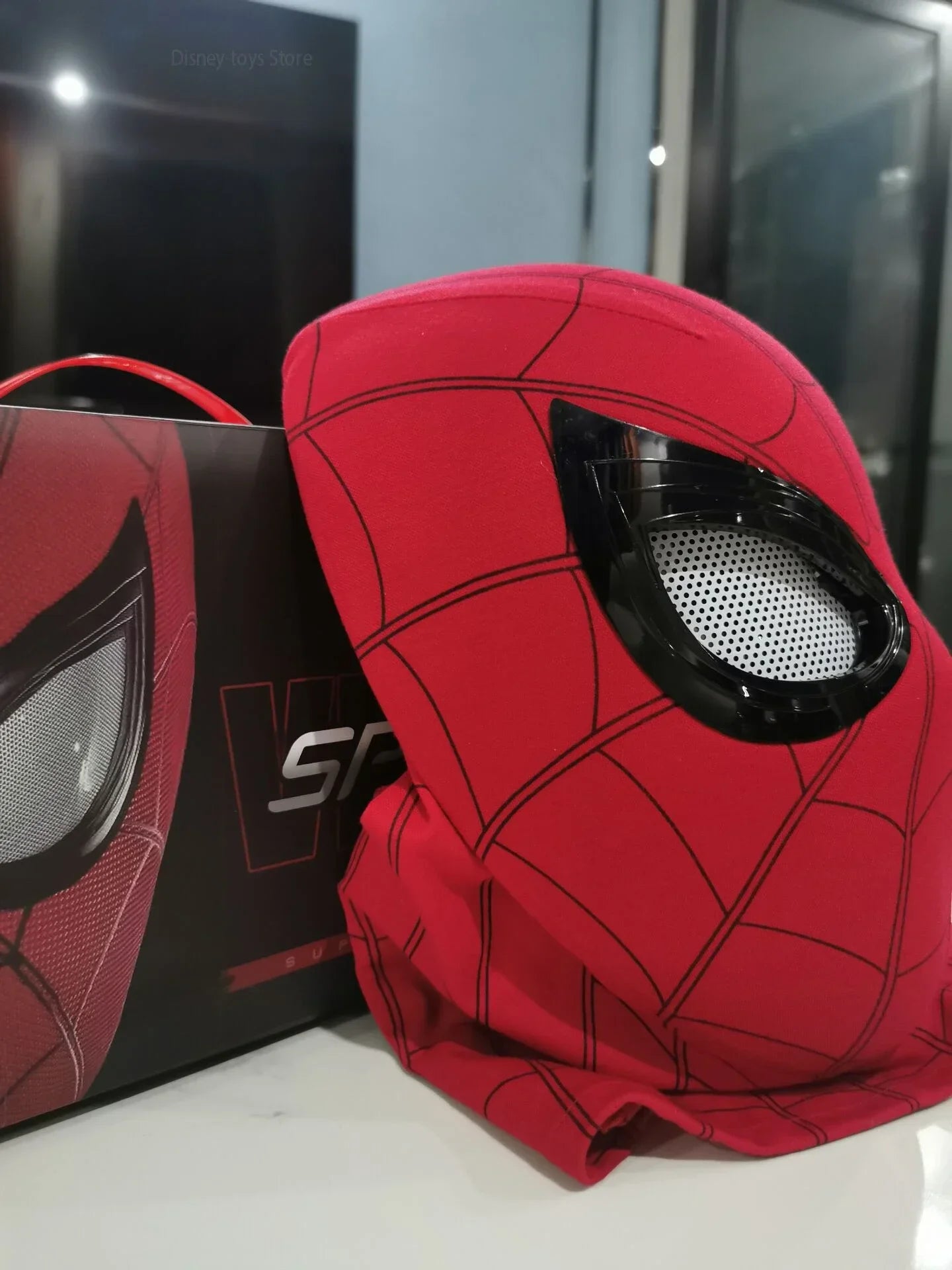 New Spider man no Way Home Spider Man Mask Luxury Helmet Rechargeable Remote Eyes Movable Mask Cosplay Decoration Toys