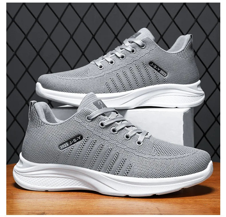 Men's sports shoes Korean version of everything trendy casual fashion men's running Sports shoes